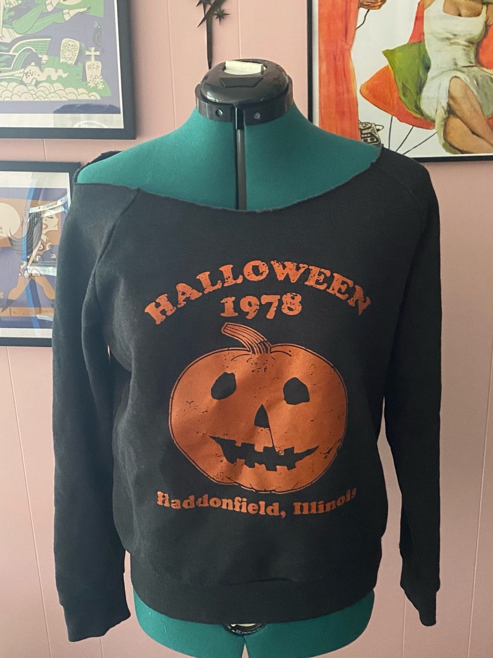Halloween Movie Haddonfield 1978 Long Sleeve Fleece Crop Top
